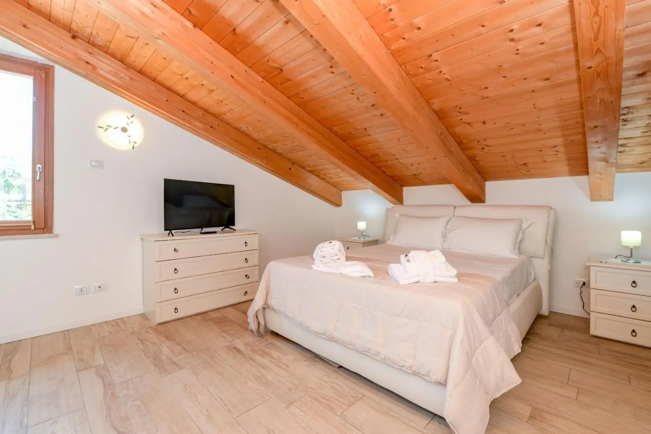 Rosa Del Lago Apartment Peschiera del Garda