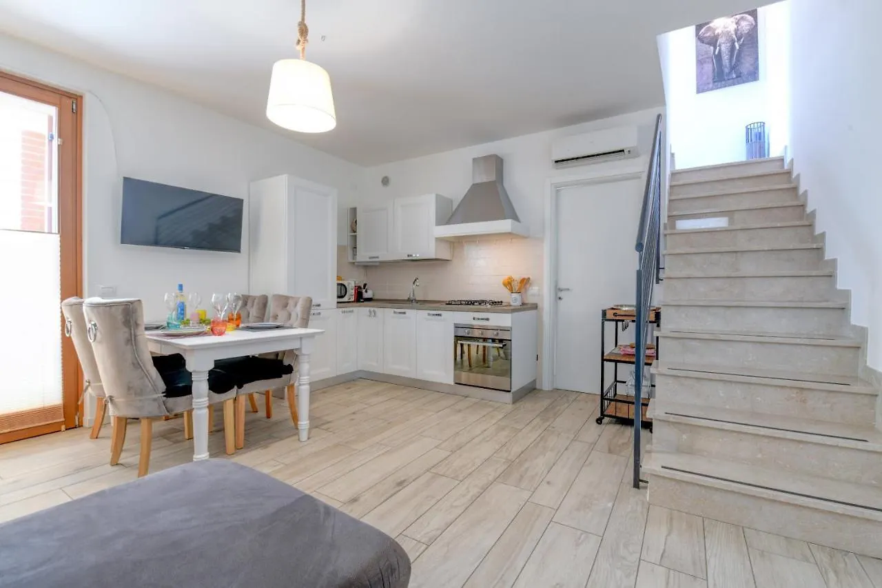 Rosa Del Lago Apartment Peschiera del Garda Italien